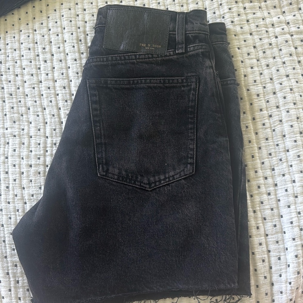 Like new condition shorts